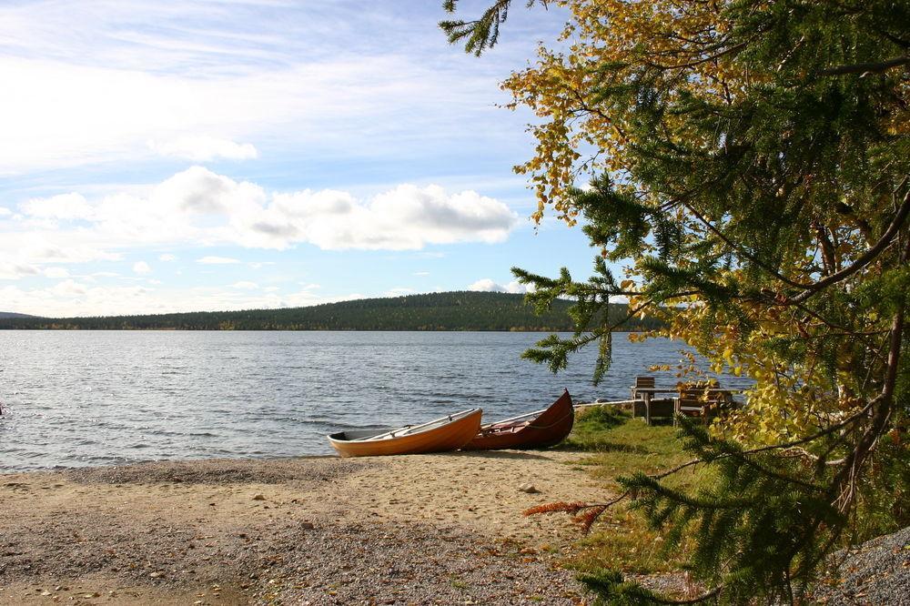 Jeris Lakeside Resort Muonio Esterno foto
